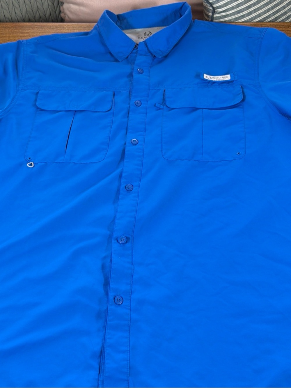 Realtree Men's Royal Blue Fishing Outdoor Vented Button-Down Shirt